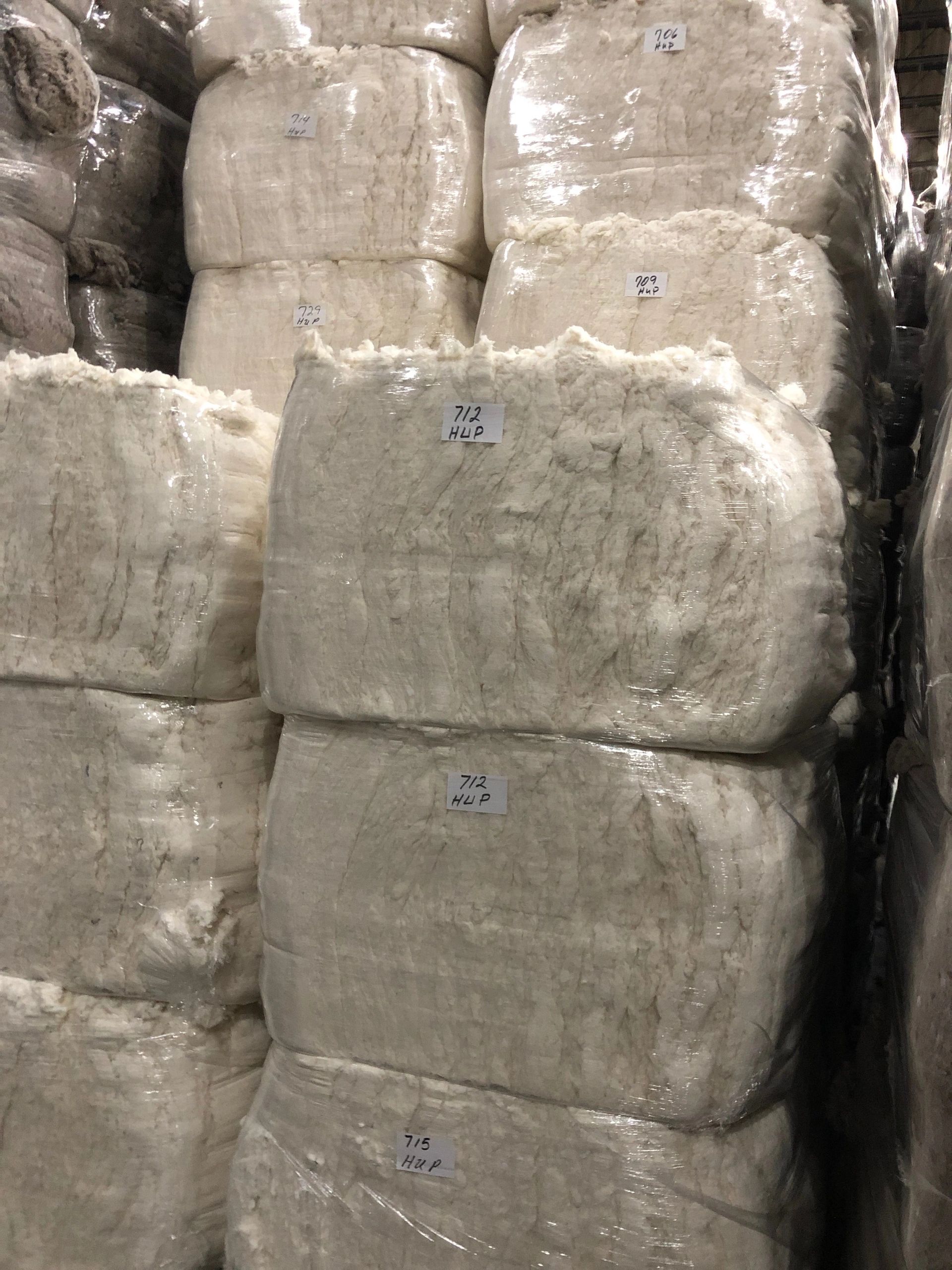Natural cotton shoddy
